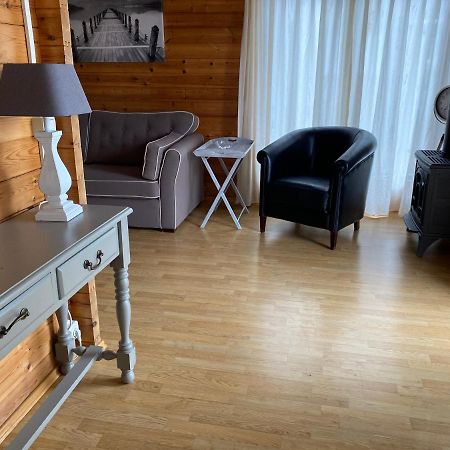 Chalet La Meuse Maaseik Exterior foto